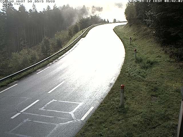 Webcam à 406 mètres d'altitude au niveau du col du haut du bois sur la RD32