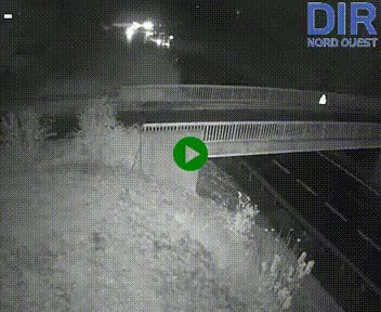 Webcam sur A84 à hauteur de Pont-Farcy, au niveau du pont autoroutier sur la Vire, au sud de Saint-Lô