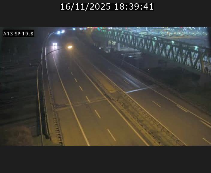 Traffic live webcam Luxembourg Croix de Bettembourg - A13 direction Esch-sur-Alzette - BK 19.8