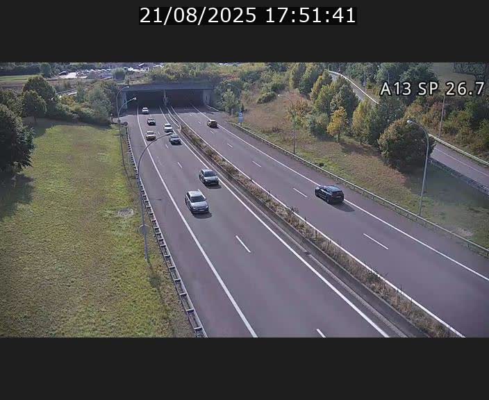 Traffic live webcam Luxembourg Frisange - A13 direction Luxembourg-ville - BK 26.7