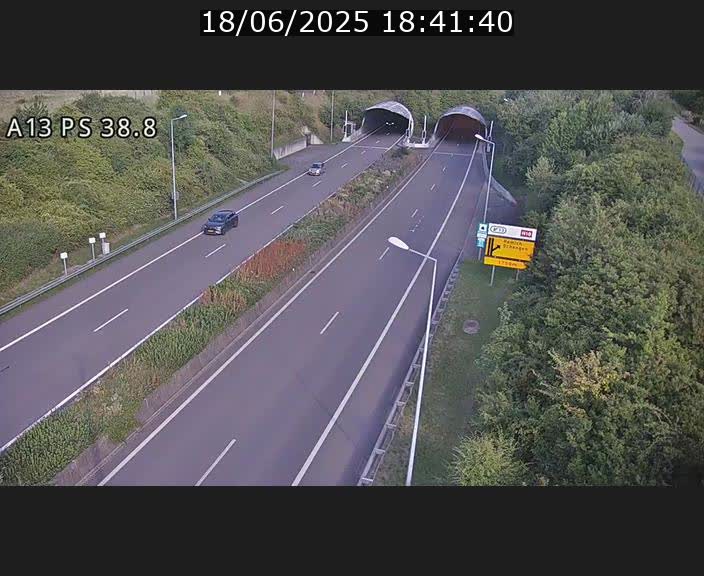 Webcam autoroute A13 à l'entrée ouest du tunnel Markusbierg à Schengen. Vue orientée vers Mondorf-les-Bains