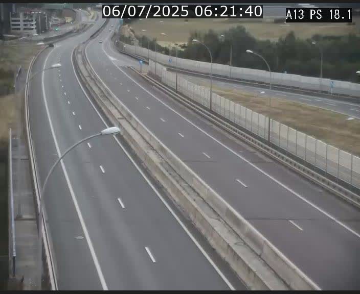 Traffic live webcam Luxembourg Dudelange - A13 direction Croix de Bettembourg - BK 18.1