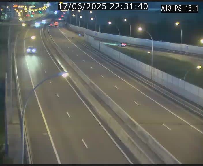 Traffic live webcam Luxembourg Dudelange - A13 direction Croix de Bettembourg - BK 18.1