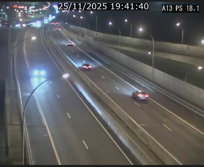 Traffic live webcam Luxembourg Dudelange - A13 direction Croix de Bettembourg - BK 18.1