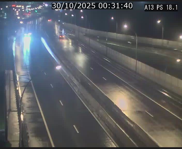 Traffic live webcam Luxembourg Dudelange - A13 direction Croix de Bettembourg - BK 18.1