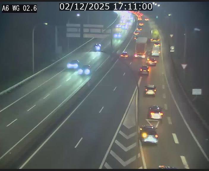 Traffic live webcam Luxembourg Croix de Cessange - A6 - BK 2.6 - direction France/Allemagne