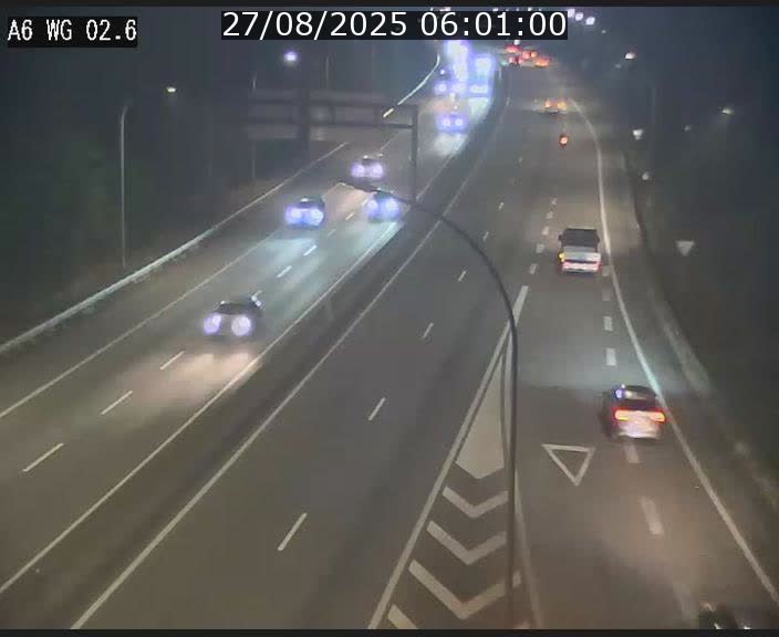 Traffic live webcam Luxembourg Croix de Cessange - A6 - BK 2.6 - direction France/Allemagne