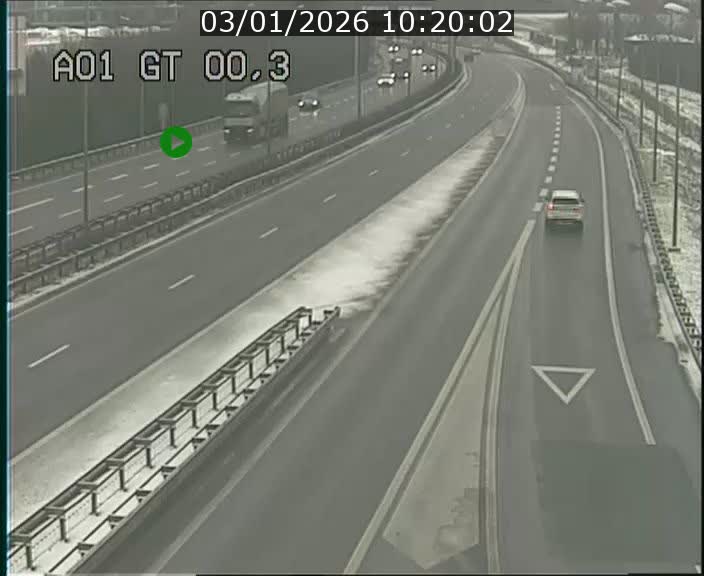 Traffic live webcam Luxembourg Croix de Gasperich - A1 direction Kirchberg - BK 0.3