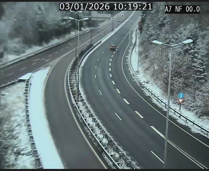 Caméra autoroute Luxembourg A7 - Echangeur A1/A7 Grünewald direction Tunnel Stafelter