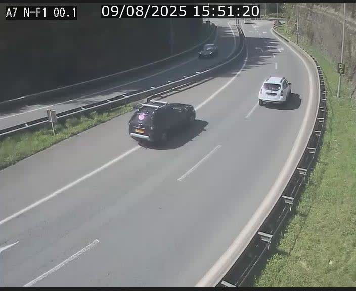 Webcam autoroute Luxembourg A7 située dans la sortie 1 Waldhof, vers la N11, avant le Tunnel Stafelter