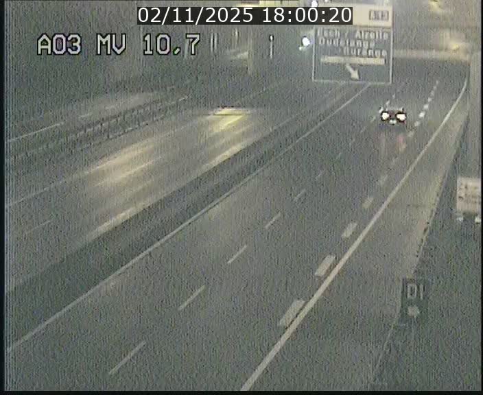 Traffic live webcam Luxembourg Croix de Bettembourg - A3 - BK 10.7 - direction France