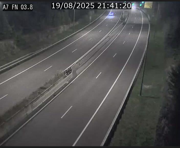 Caméra autoroute Luxembourg A7 - Passage à gibier Rëngelbour - direction Tunnel Stafelter