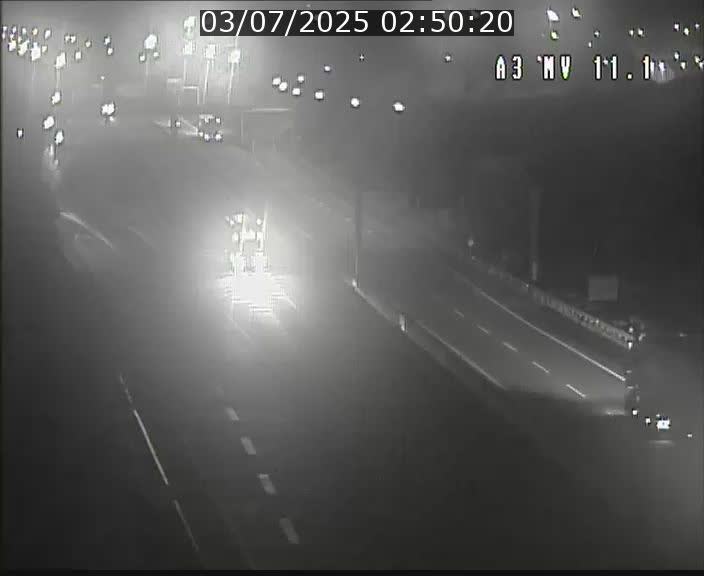 Traffic live webcam Luxembourg Croix de Bettembourg A3 - BK 11.1 - direction Luxembourg-ville