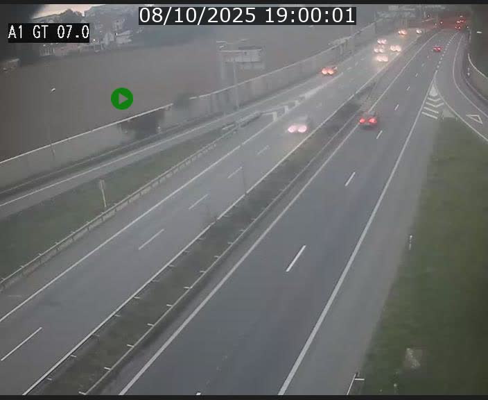 Traffic live webcam Luxembourg Cents - A1 direction Kirchberg - BK 7