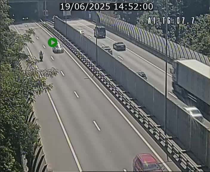 Traffic live webcam Luxembourg Kirchberg - A1 direction Luxembourg-ville - BK 7.7