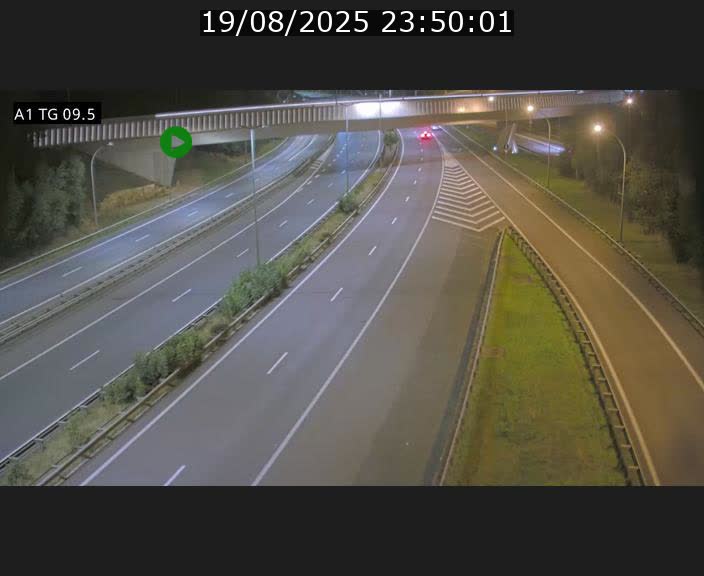 Traffic live webcam Luxembourg Jonction Grünewald - A1 direction Luxembourg-ville - BK 9.5