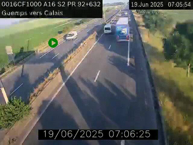 Webcam A16 juste après l'aire de repos d'Offekerque à Guemps. Vue orientée vers Calais