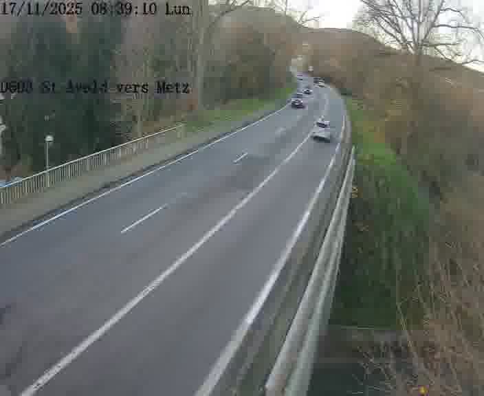 Clone of Webcam sur la D603 située à proximité de Saint-Avold. Vue orientée vers Metz