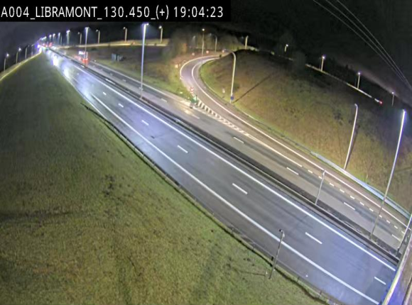 Webcam à Libramont sur l'E411 à la jonction avec la N89 menant vers Bouillon et la France. Vue orientée vers Arlon