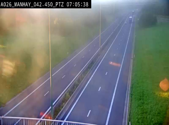 Webcam autoroute A26/E25 à hauteur de Manhay, à la jonction avec la N651 en direction de Liège - BK 42.4