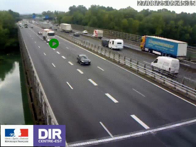 Caméra trafic à la jonction entre l'A46 (Rocade-est de Lyon) et l'A42 à hauteur de Vault-en-Velin en direction de Marseille