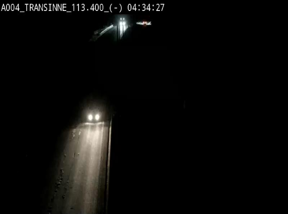 Caméra trafic E411 (A4) - Transinne direction Namur - BK 113.425