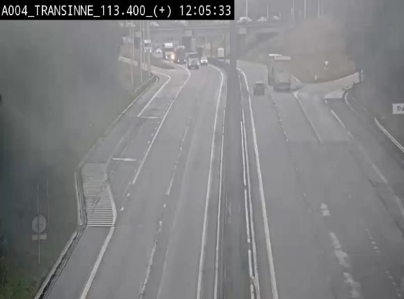 Webcam dans les Ardennes sur l'E411 à hauteur de Transinne. Vue orientée vers le sud de la Belgique
