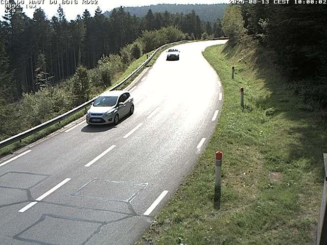 Webcam à 406 mètres d'altitude au niveau du col du haut du bois sur la RD32