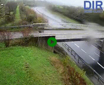 Webcam sur A84 à hauteur de Pont-Farcy, au niveau du pont autoroutier sur la Vire, au sud de Saint-Lô