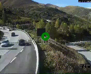 Webcam au carrefour de la croisade, à la jonction entre la N22 et la N320, avant le poste de douane franco-andorrane. Webcam à 1790 mètres d'altitude