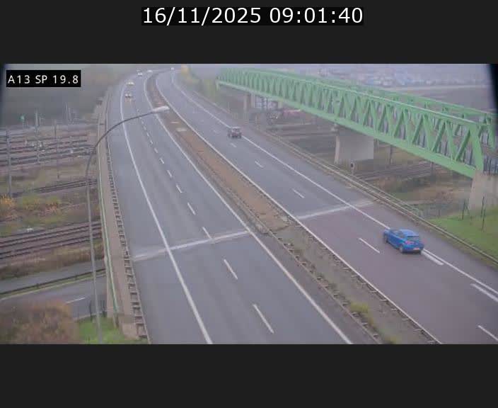 Traffic live webcam Luxembourg Croix de Bettembourg - A13 direction Esch-sur-Alzette - BK 19.8
