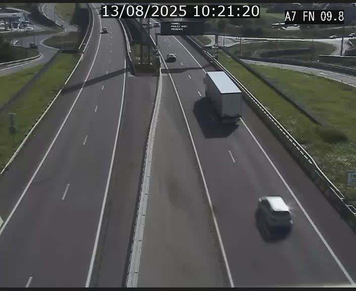 Caméra trafic Luxembourg - A7, Tunnel Gousselerbierg, sortie sud, direction rond-point Lorentzweiler (BK 9.9)
