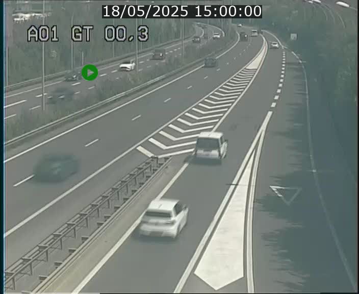 Traffic live webcam Luxembourg Croix de Gasperich - A1 direction Kirchberg - BK 0.3