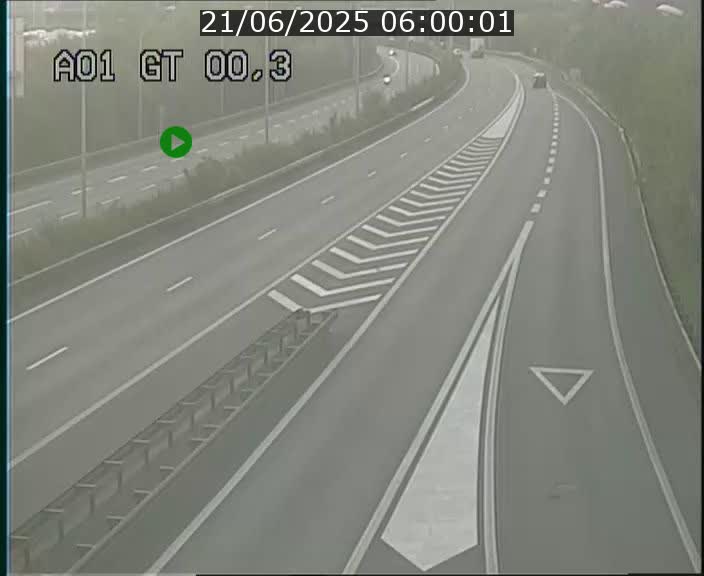 Traffic live webcam Luxembourg Croix de Gasperich - A1 direction Kirchberg - BK 0.3