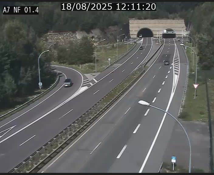Caméra autoroute Luxembourg A7 - Echangeur Waldhaff - direction Tunnel Stafelter