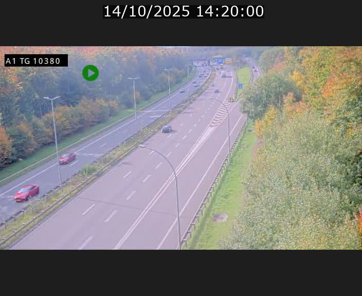 Traffic live webcam Luxembourg Senningerberg - A1 direction Luxembourg Kirchberg - BK 10.3