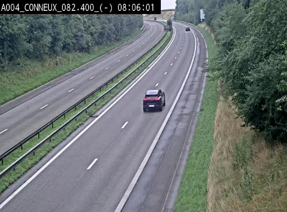 Webcam sur l'E411 avant les sorties 20 menant à Ciney, Dinant et Achêne. Vue orientée vers Namur