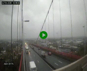 Webcam autoroute sur le périphérique de Bordeaux (A630) au nord de la ville. Caméra située sur le Pont d'Aquitaine.