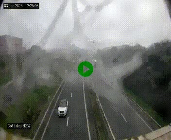 Webcam située à la Rochelle, à la fin de la N237 avant l'accès au péage du Pont de l'Île-de-Ré