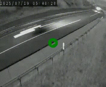 Caméra autoroute A75 à hauteur de la sortie 42 (Rodez, Laissac, Aire de l'Auvergne) située sur la commune d'Auberoques, près de Sévérac-le-Château