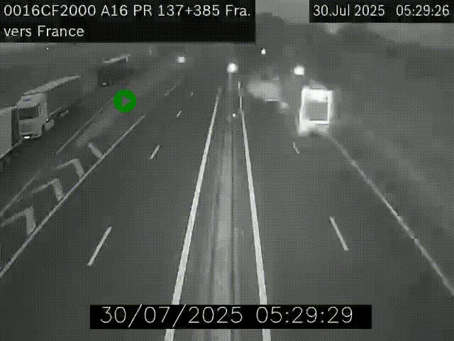 Webcam à la frontière franco-belge au niveau de Bray-Dunes/De-Panne sur l'autoroute A16. Vue orientée vers Calais
