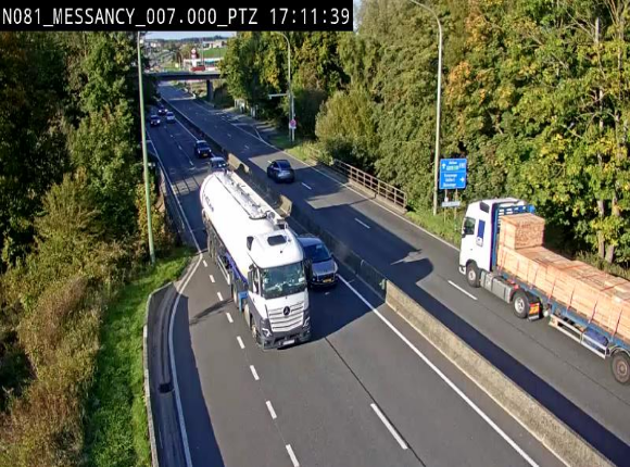 Webcam sur la N81 (E411) à hauteur du Cora Messancy. Vue orientée vers Arlon