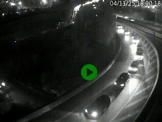 Caméra autoroute à la jonction entre l'A7 et la D301 (Boulevard urbain Sud de Lyon) à Feyzin, au sud de Lyon. Vue orientée vers Mions