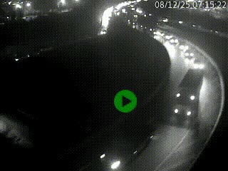 Caméra autoroute à la jonction entre l'A7 et la D301 (Boulevard urbain Sud de Lyon) à Feyzin, au sud de Lyon. Vue orientée vers Mions