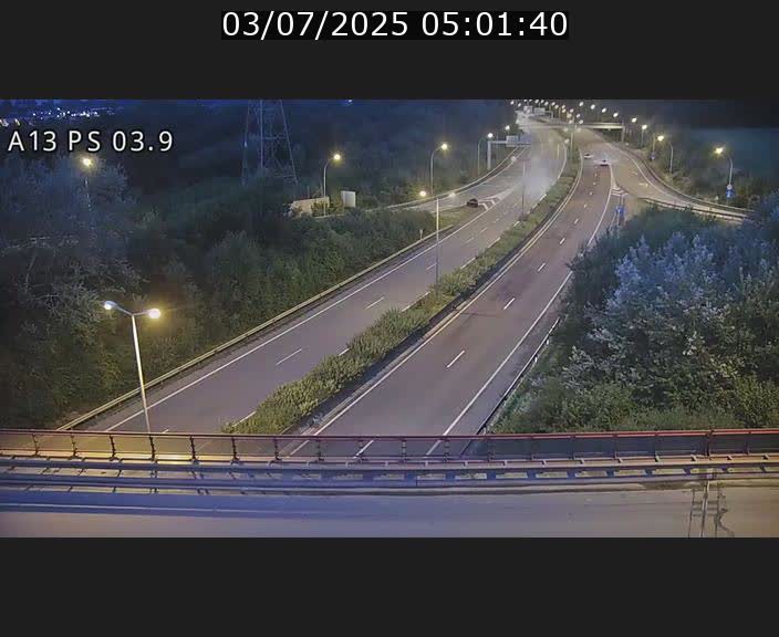 Traffic live webcam Luxembourg Differdange - A13 direction Esch-sur-Alzette - BK 3.9
