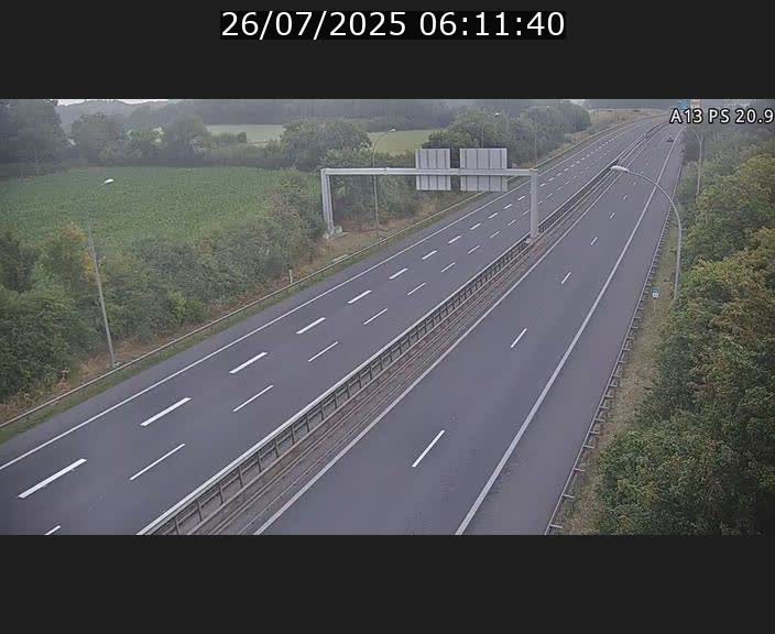 Traffic live webcam Luxembourg Croix de Bettembourg, rond-point d'Hellange - A13 direction Allemagne - BK 20.9
