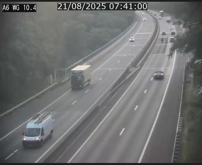 Traffic live webcam Luxembourg Mamer - A6 - BK 10.4 - direction Luxembourg/France/Allemagne