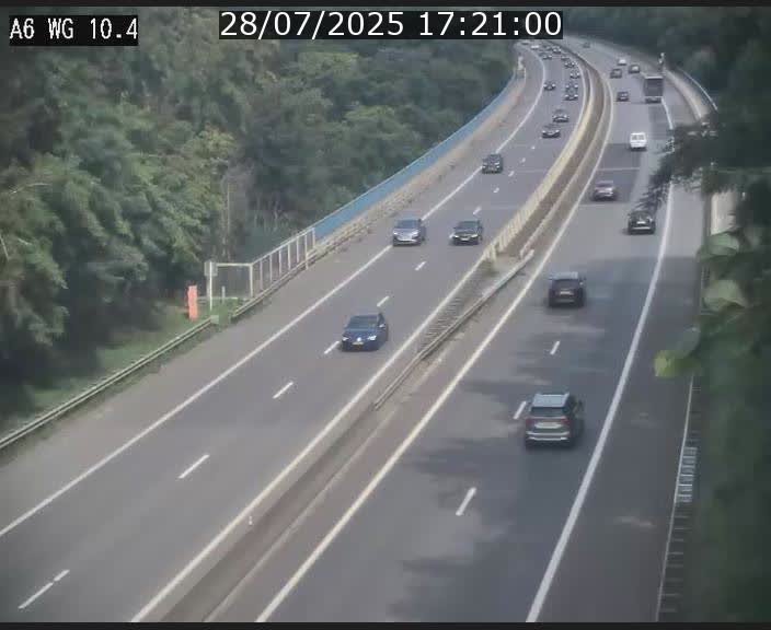 Traffic live webcam Luxembourg Mamer - A6 - BK 10.4 - direction Luxembourg/France/Allemagne