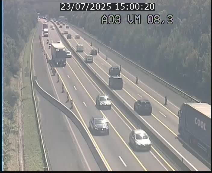 Traffic live webcam Luxembourg Bettembourg - A3 - BK 8.3 - direction France