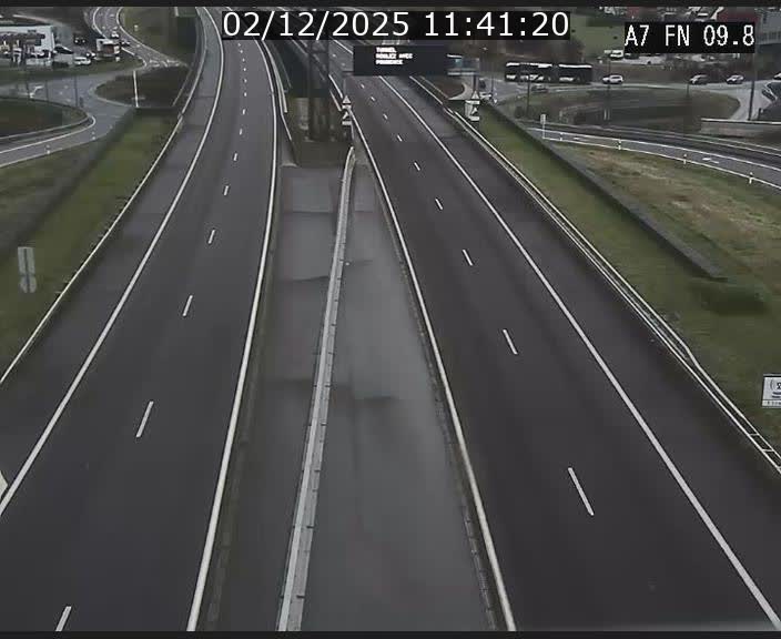 Caméra trafic Luxembourg - A7, Tunnel Gousselerbierg, sortie sud, direction rond-point Lorentzweiler (BK 9.9)